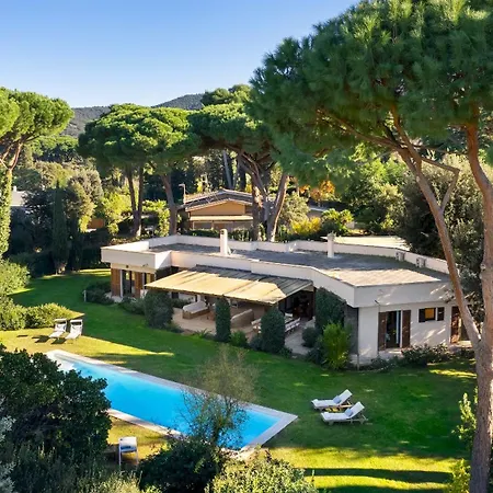 Villa Puntala 10, Emma